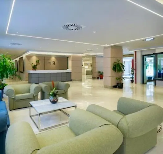 Отель Private 4*