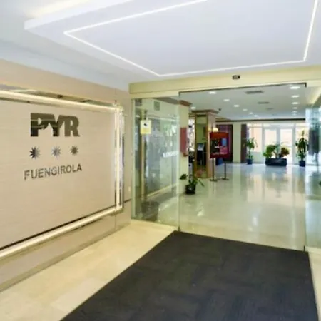 Pyr Private פואנגירולה