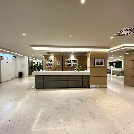 Ξενοδοχείο Private Fuengirola